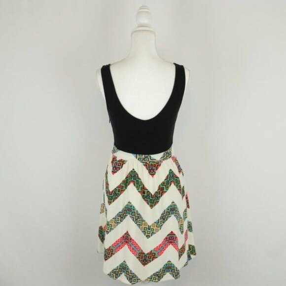 Anthropologie Maeve Amapola Women's Size 2 Black Chevron Striped Mini Dress - Picture 4 of 12